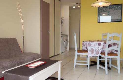 Crozon Apartment | Apartment Fakarava by Interhome