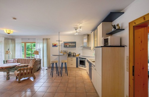 Altweilnau Apartment | Apartment 'Ferienwohnung Hochtaunus-Alm' with Private Terrace, Private Garden and Wi-Fi