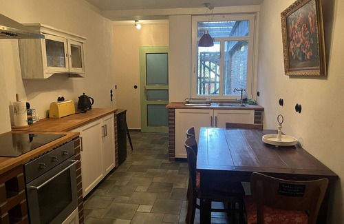 Epenwohrden Apartment | Apartment 'Ferienwohnung Gartenblick' with Private Terrace, Shared Garden and Wi-Fi