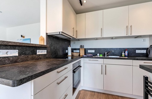 Westerholz Apartment | Apartment 'Ferienwohnung Auszeit' near to the sea, Private Terrace and Wi-Fi