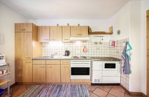 San Pancrazio Apartment | Apartment 'Ferienwohnung Seeblick' with Lake View, Private Terrace and Private Garden