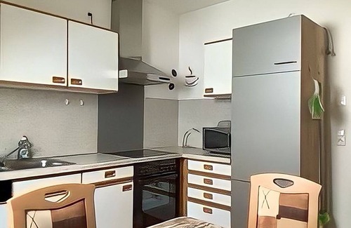 Muenchberg Apartment | Apartment 'Ferienwohnung Tor Zur Natur' with Mountain View, Balcony and Wi-Fi