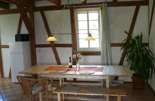 Salem Apartment | Apartment 'Ferienwohnung Bretterschlupf' with Shared Garden, Balcony and Wi-Fi