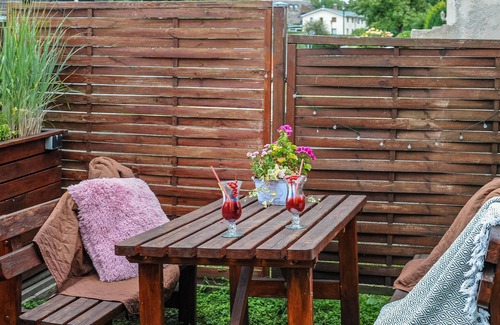 Bastorf Apartment | Apartment 'Ferienwohnung In Ostseenähe' with Private Garden and Wi-Fi