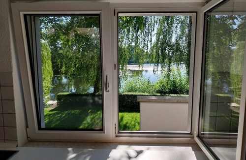 Schumachersiedlung Apartment | Apartment 'Ferienwohnung 'im Havelhaus' with Private Terrace, Private Garden and Balcony