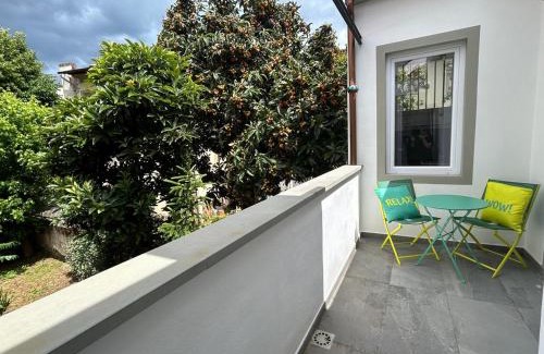 Careggi Rifredi Apartment | Apartment Florence Today with a private balcony