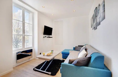 Saint-Denis Apartment | Apartment for 4 people at the gates of Paris