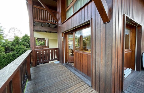 Crest-Voland Apartment | Apartment for 4 with parking, near slopes, pets allowed