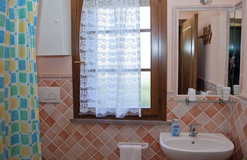 Terricciola Other | Apartment for families with children in Farmhouse with fantastic Pool