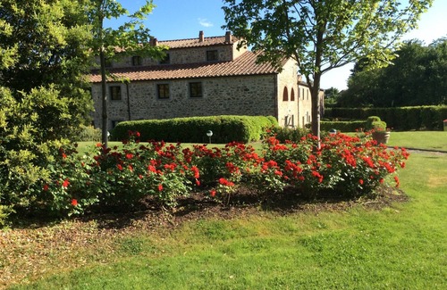 Cortona Apartment | Apartment for rent in medieval Tuscan holiday Casa di Chiarilù