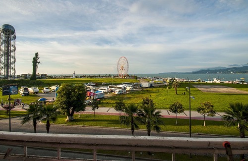 Old Boulevard Apartment | Apartment for rent near the sea