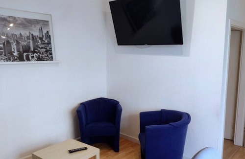 Hamelin Apartment | Apartment for up to 6 people directly on the Weser Cycle Path / near the old town in Hamelin