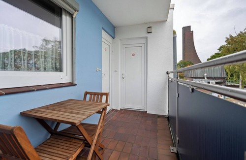 Laboe Apartment | Apartment 'Förde-Traumblick 2' with Sea View, Balcony and Wi-Fi