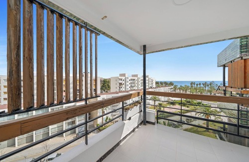 Salou City Centre Apartment | Apartment "Formentor 863" with Sea View, Terrace & Wi-Fi