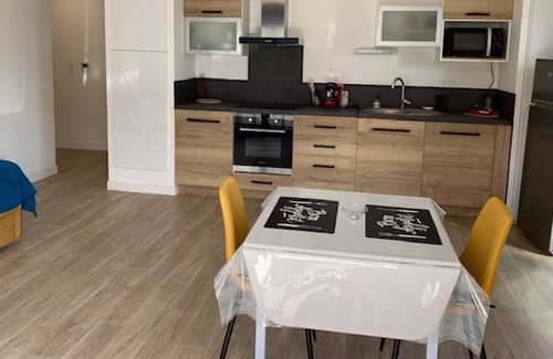 Les Moutiers-en-Retz Apartment | Apartment Les Moutiers-en-Retz, 2 bedrooms, 4 persons