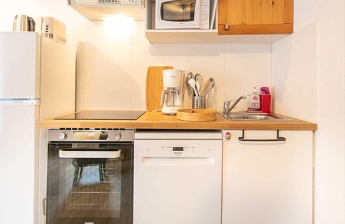 Saint-Sorlin-d'Arves Apartment | Apartment in Saint-Sorlin-d'Arves