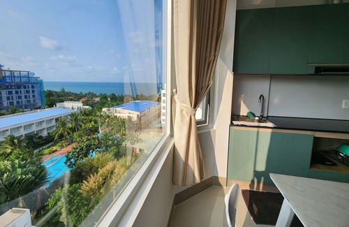 Duong Dong Apartment | Apartment: fully furnished, downtown central, beachfront 44033