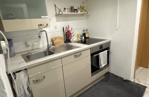 Wasserburg Apartment | Apartment 'Gästewohnung In Günzburg' with Shared Garden and Wi-Fi