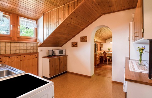 Trodena Apartment | Apartment "Gabrielli Sophie" with Mountain View, Wi-Fi, Terrace & Garden