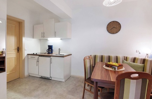 Naturno Apartment | Apartment 'Gala' with Mountain View, Shared Terrace and Wi-Fi