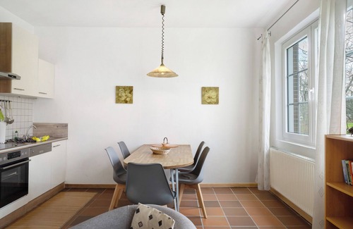 Sehestedt Apartment | Apartment 'Galerie Haus Wohnung 4' with Shared Pool, Private Terrace and Wi-Fi