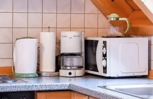 Hofstetten Apartment | Apartment 'Gartenblick' with Shared Terrace, Balcony and Wi-Fi