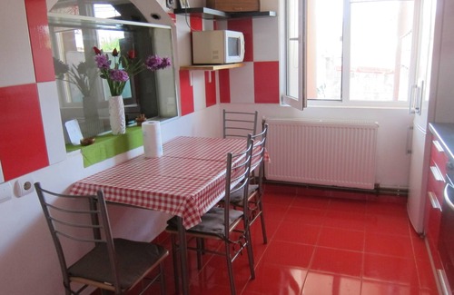 Valu lui Traian Apartment | Apartment Gherghisan Constanta 6 people