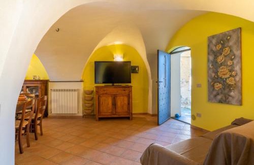Vasia Apartment | Apartment Giallo by Interhome
