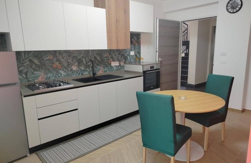 Milazzo Apartment | Apartment 'Grace Home 3' with Balcony, Wi-Fi and Air Conditioning