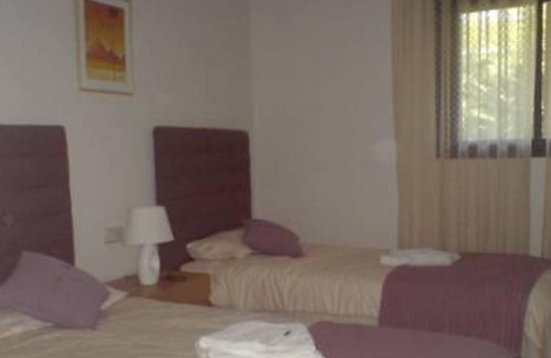 Guadalmina Apartment | Apartment 'Guadalcantara Golf' with Terrace, Shared Pool & Wi-Fi