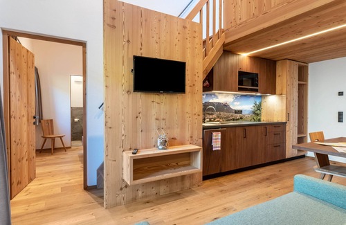 Fie allo Sciliar Apartment | Apartment "Guntschöllerhof Mendelkamm" with Mountain View, Wi-Fi, Balcony & Garden