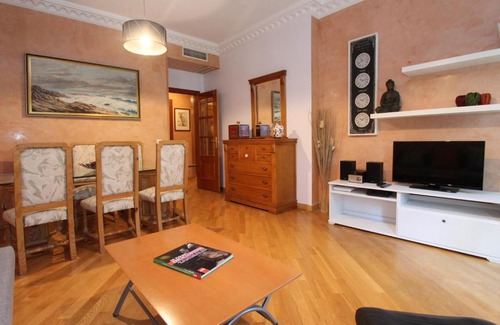 Pacifico Apartment | Apartment Gutenberg Deco