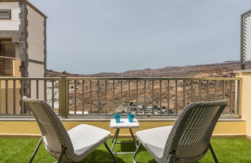 Puerto Rico Apartment | Apartment "Happy Dreamer" with Shared Pool, Terrace and Mountain Views