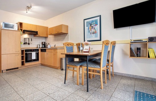 Binz Apartment | Apartment 'Haus Frohsinn - Wohnung 1' with Balcony and Wi-Fi