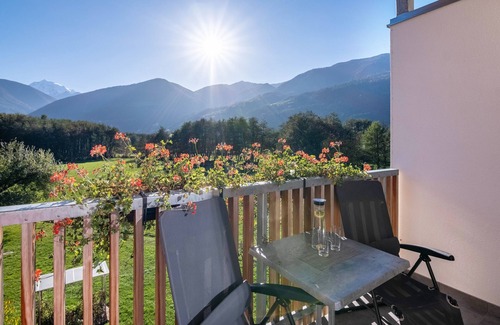 Sluderno Apartment | Apartment 'Hausergut Bonita 1' with Mountain View, Shared Garden and Wi-Fi