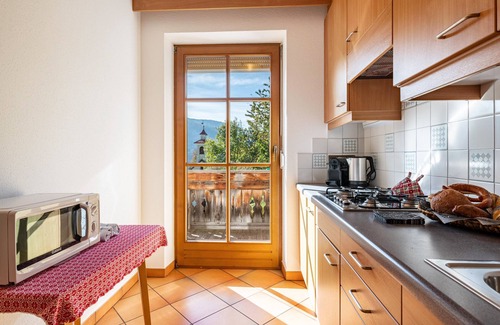 Villabassa Apartment | Apartment Häuslerhof Betula with Mountain View, Balcony & Wi-Fi