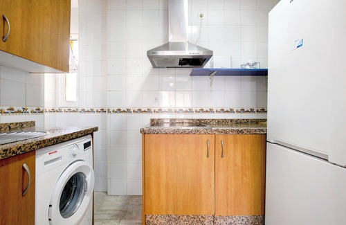 Carretera de Cadiz Apartment | Apartment 'Heroes De Sostoa 3' with Mountain View, Private Terrace and Wi-Fi