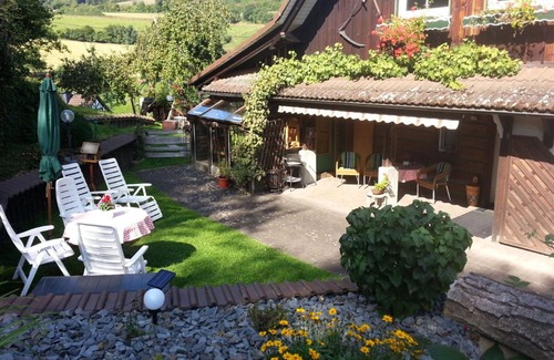 Attendorn Apartment | Apartment 'Hirtenhaus' with Shared Terrace and Wi-Fi