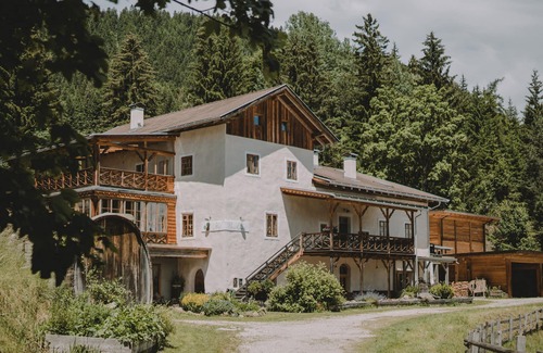 Tesimo Apartment | Apartment 'Hof Neuhaus Laugen Alm' with Mountain View, Garden & Wi-Fi