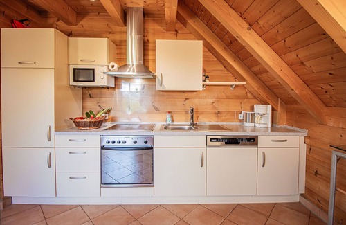 Oberkirch Apartment | Apartment 'Horizonte' with Balcony and Wi-Fi
