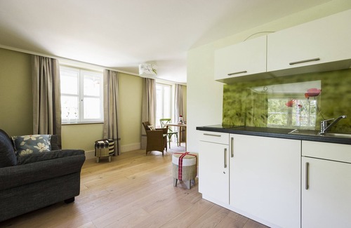 Sud Apartment | Apartment Hotel Berghaus Freiburg with panoramic view and mountain air at 1161m