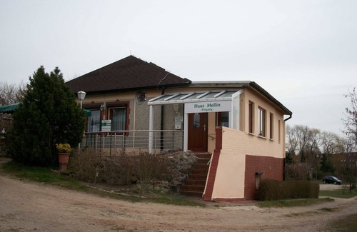 Neubrandenburg Cottage | Apartment - House Mellin