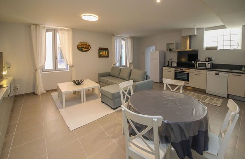 Gaillac Apartment | APARTMENT - HYPERCENTER - WIFI - GAILLAC
