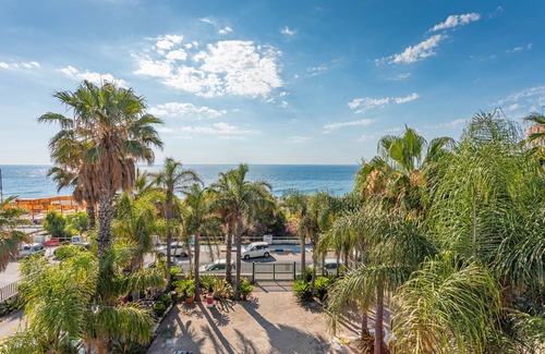 Fondachello Apartment | Apartment 'I Ciottoli Dello Ionio - Apt 1' with Mountain View, Shared Terrace and Balcony