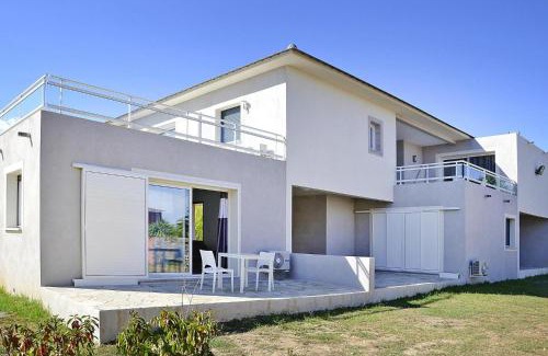 Santa-Lucia-di-Moriani Apartment | Apartment in Corsica near Sandy Beach