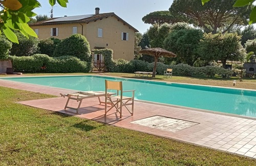 Donoratico Apartment | Apartment 'I Cavalleggeri - Pegaso' with Shared Pool, Shared Garden and Wi-Fi