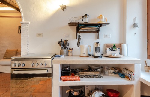 Sansepolcro Apartment | Apartment 'Il Convento' with Mountain View and Wi-Fi