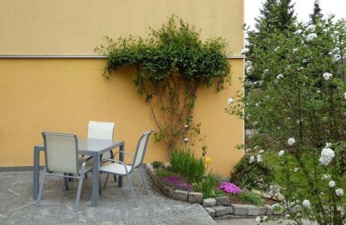 Heidingsfeld House | Apartment Ilse Herbert