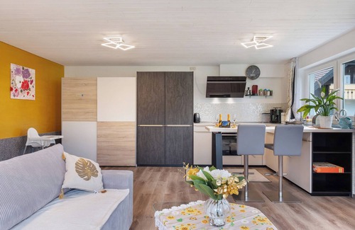 Hofsgrund Apartment | Apartment 'Im Grünen' with Mountain View, Private Garden and Wi-Fi