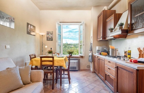 Siena Apartment | Apartment in a historic Villa "IL PALIO" view & authentic hospitality in Siena